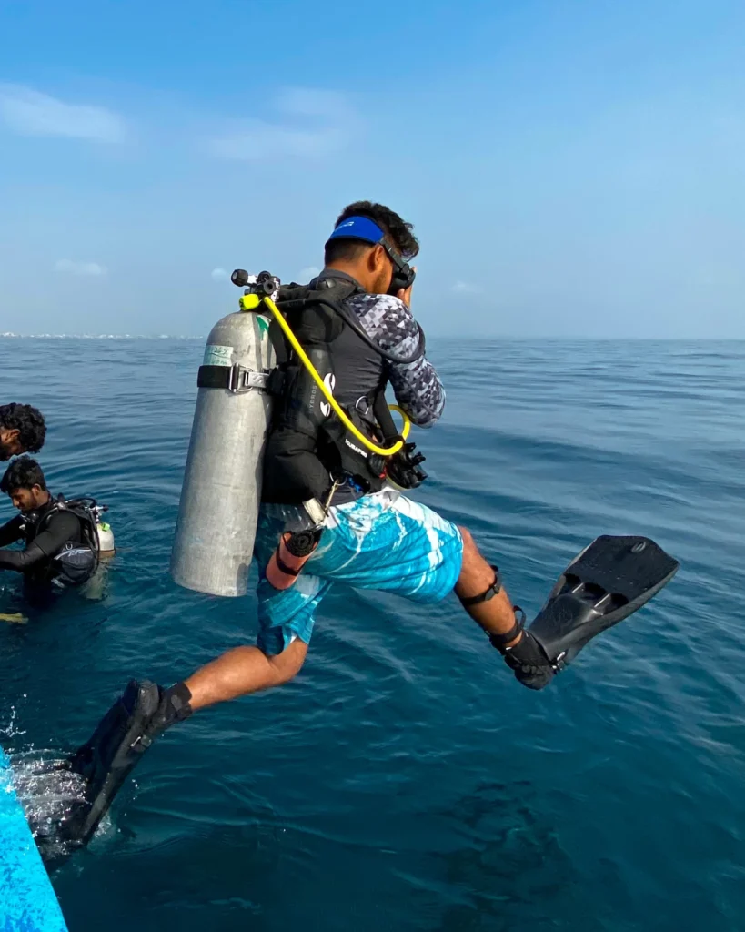 Temple Adventures, Scuba Diving, Scuba Diving in Pondicherry, Scuba Diving in India, Best Scuba Diving in India, diving, diving in Pondicherry, diving in india, best diving in india, best diving in Pondicherry, Place to visit in Pondicherry, Place to see in Pondy, Watersports in Pondicherry, Scuba diving in Pondy, Things to do in Pondicherry, Adventure activities in Pondy, Pondicherry tourist places, Pondicherry water sports, Pondy water sports, Sailing in Pondicherry, Boating in Pondy, Alternate career options, Best scuba diving in Pondicherry, Best scuba dive centre in india, PADI CDC centre in India, Open water course in India, Free diving in India, Dive master course in India, PADI dive master course in Pondy, Best place to learn scuba diving in India, Scuba instructor course in India, Best dive site in India, Best place to dive in Pondicherry, Best deep dive site in India, Best Scuba equipment in India,