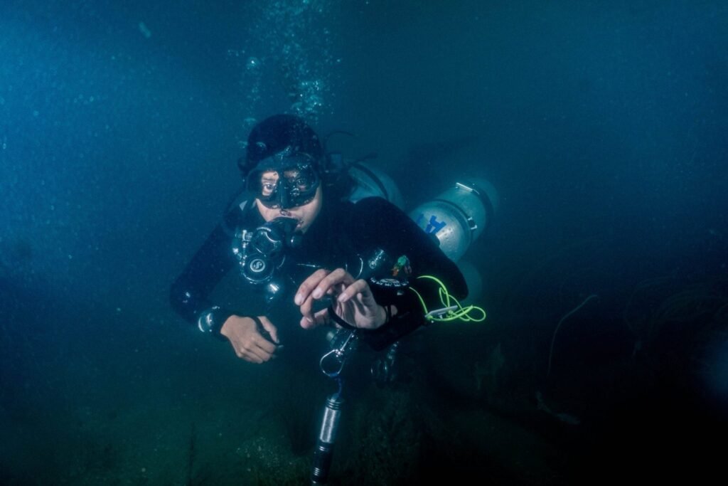 Temple Adventures, Scuba Diving, Scuba Diving in Pondicherry, Scuba Diving in India, Best Scuba Diving in India, diving, diving in Pondicherry, diving in india, best diving in india, best diving in Pondicherry, Place to visit in Pondicherry, Place to see in Pondy, Watersports in Pondicherry, Scuba diving in Pondy, Things to do in Pondicherry, Adventure activities in Pondy, Pondicherry tourist places, Pondicherry water sports, Pondy water sports, Sailing in Pondicherry, Boating in Pondy, Alternate career options, Best scuba diving in Pondicherry, Best scuba dive centre in india, PADI CDC centre in India, Open water course in India, Free diving in India, Dive master course in India, PADI dive master course in Pondy, Best place to learn scuba diving in India, Scuba instructor course in India, Best dive site in India, Best place to dive in Pondicherry, Best deep dive site in India, Best Scuba equipment in India,