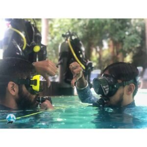 Swimming Pool Experience Diving